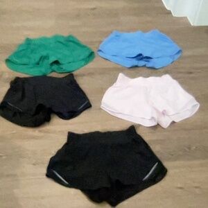Lululemon Hotty Hot High-Rise Lined Short 2.5" size 4, 5 pairs